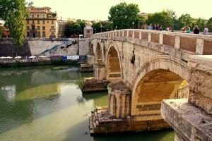 Fantasmi a Roma Ponte Sisto