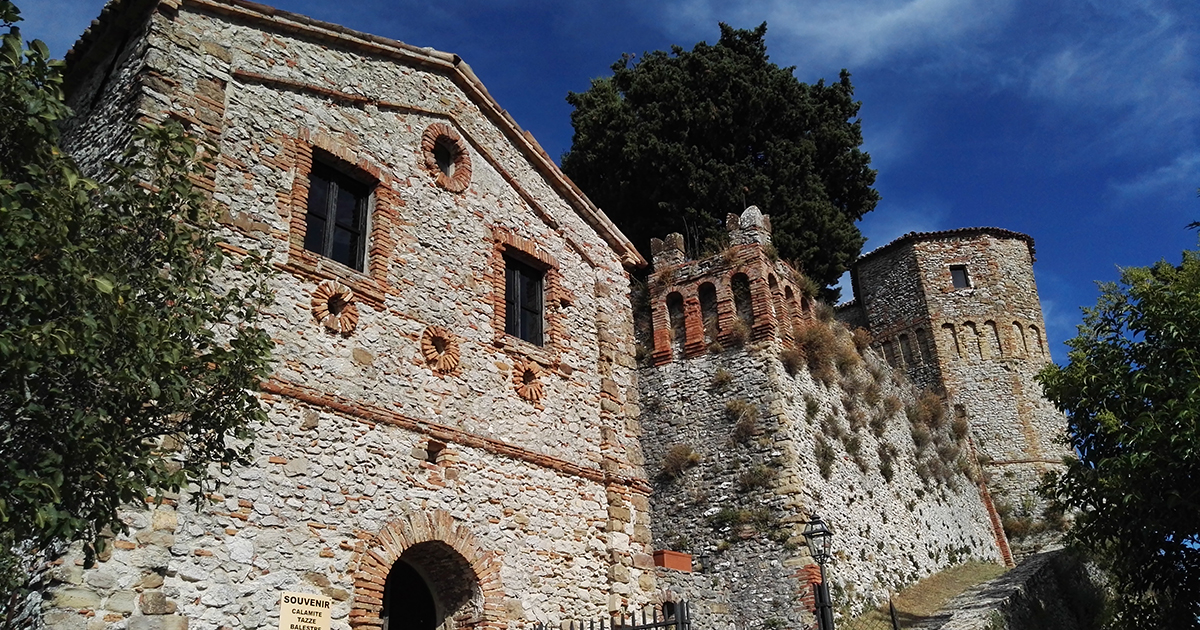 Azzurrina, storia del fantasma albino del castello di Montebello