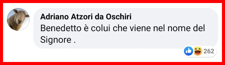 Sacerdote sorpreso in un ménage à trois sull'altare con due attrici a luci rosse