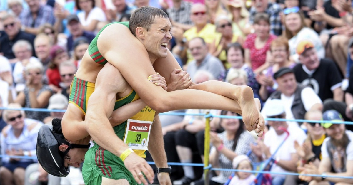 Eukonkanto, l’assurdo sport finlandese del trasporto della moglie