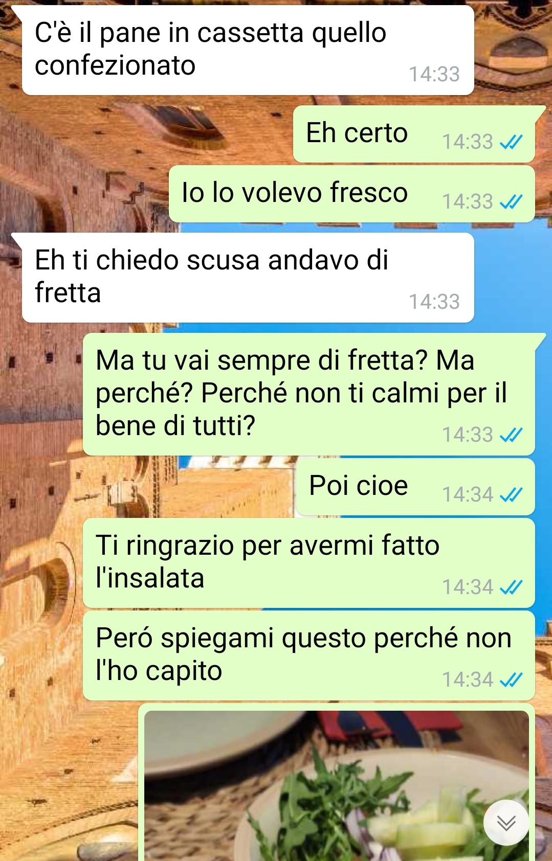 Una ragazza distratta