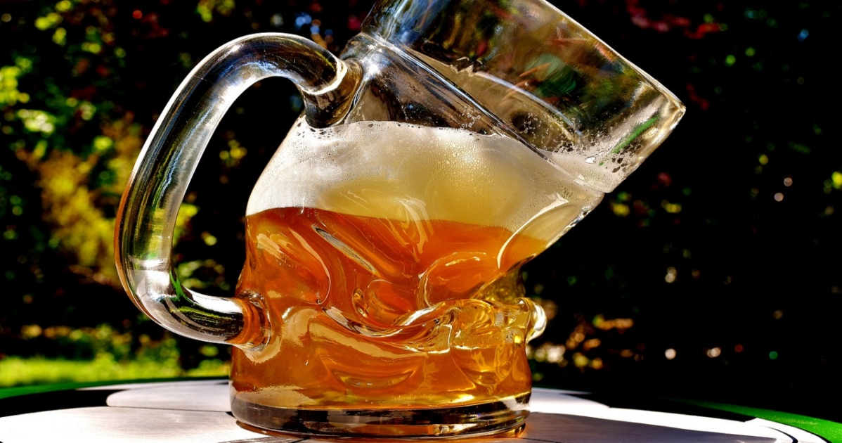 Licenziato per aver bevuto sul lavoro: riceve un risarcimento di 55.000 dollari in tribunale