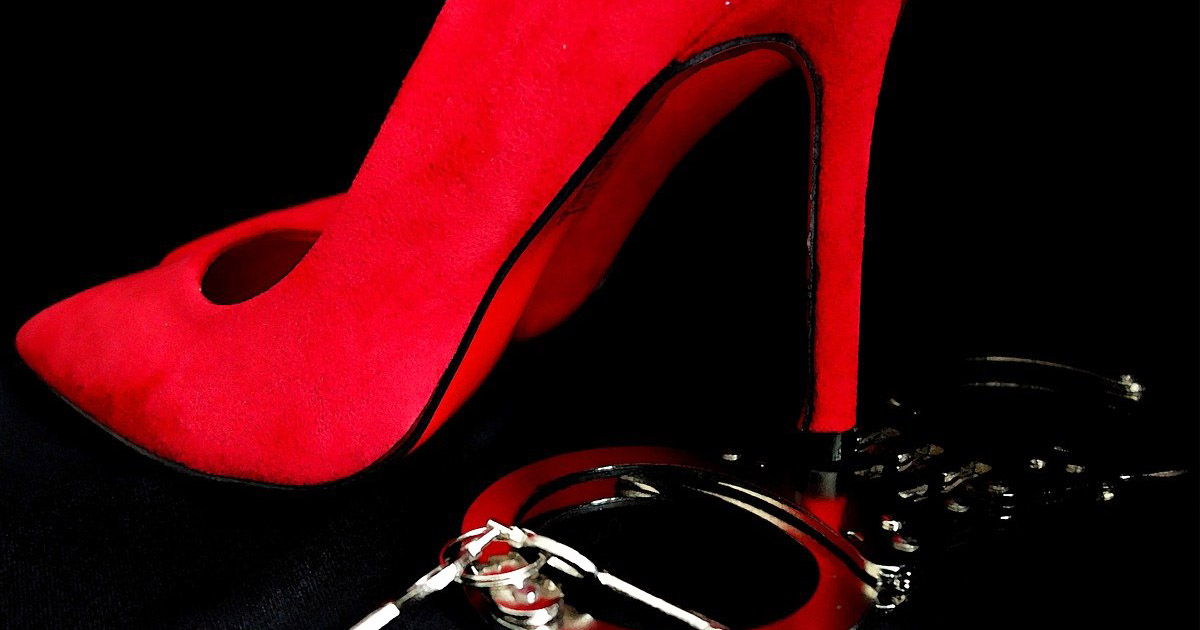 Le scarpe con il tacco possono aumentare il climax femminile