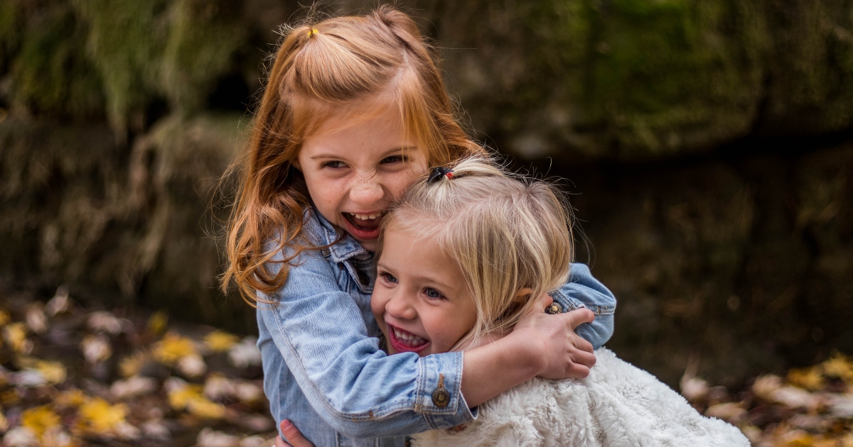 Locale bandisce i bambini sotto i cinque anni: è polemica