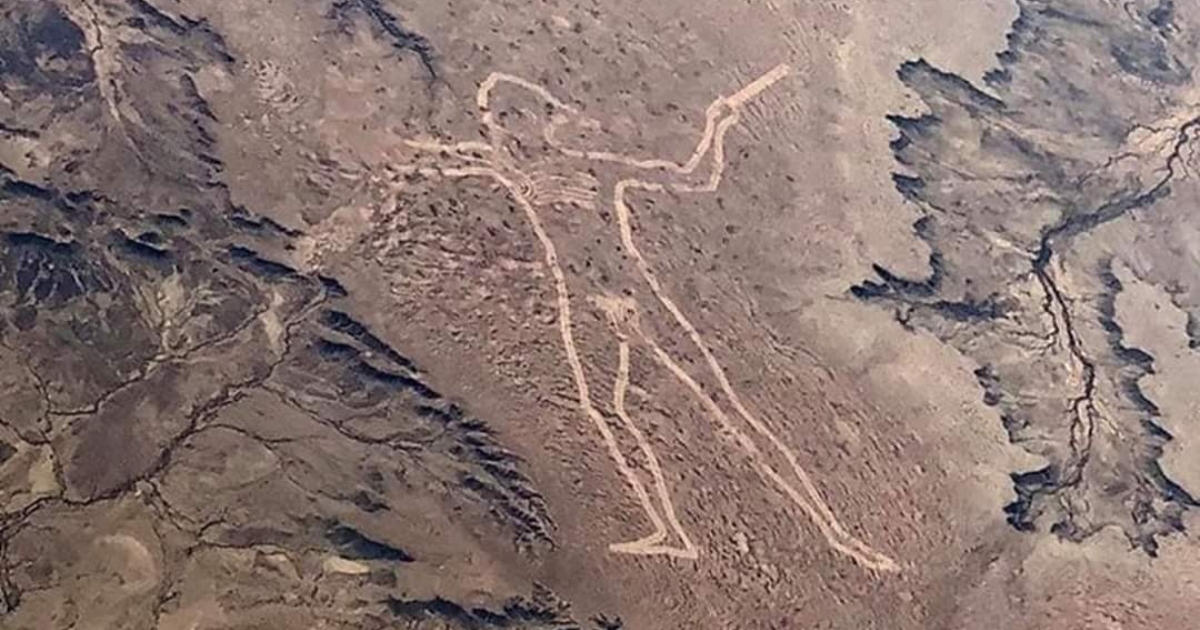 Geoglifo scoperto nel deserto è la prova che i giganti esistono? [+VIDEO]