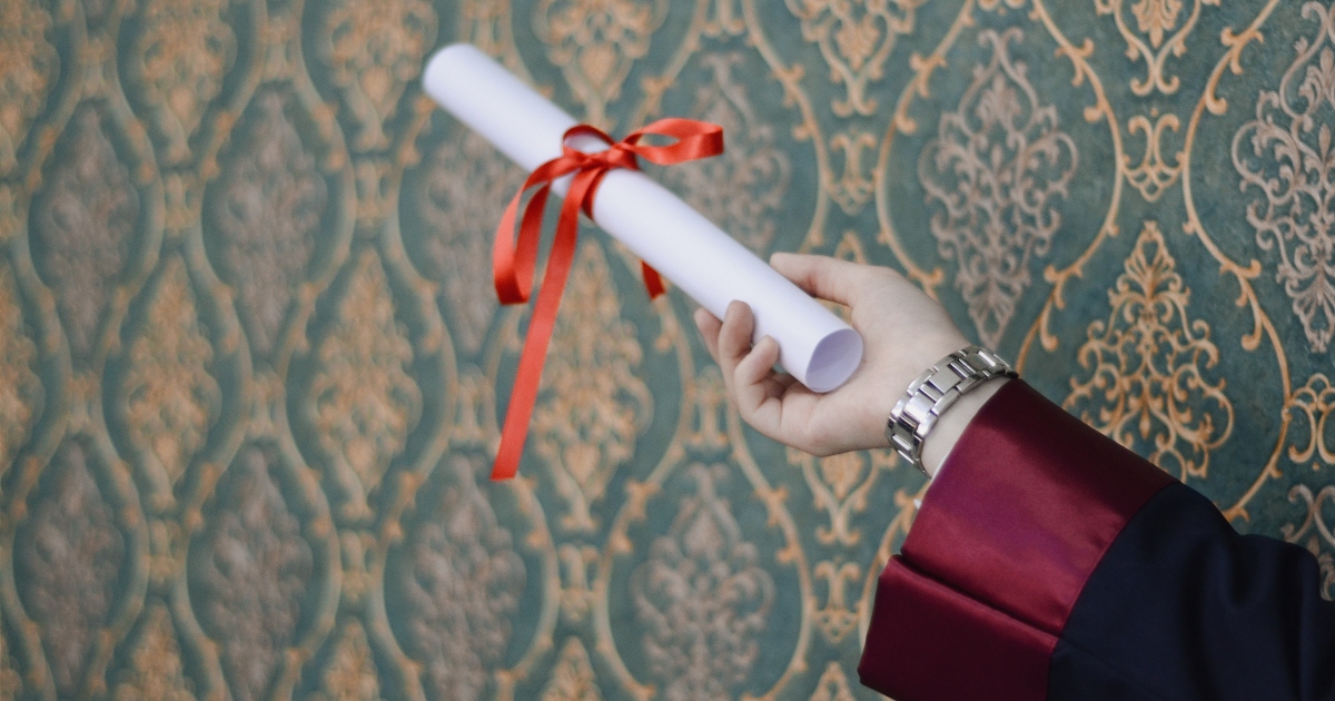 Cambiare laurea? Un terzo degli italiani lo farebbe (col senno di poi)