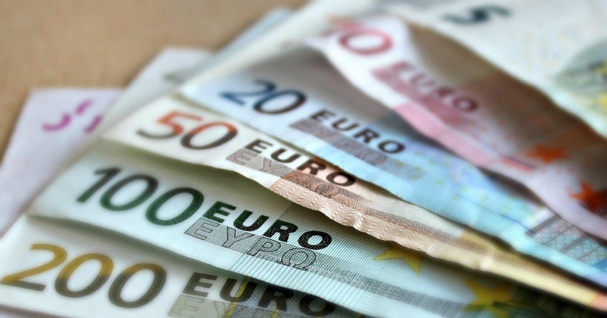 Questa donna spende solo 1,4 dollari al giorno per il cibo e ha già comprato 3 case