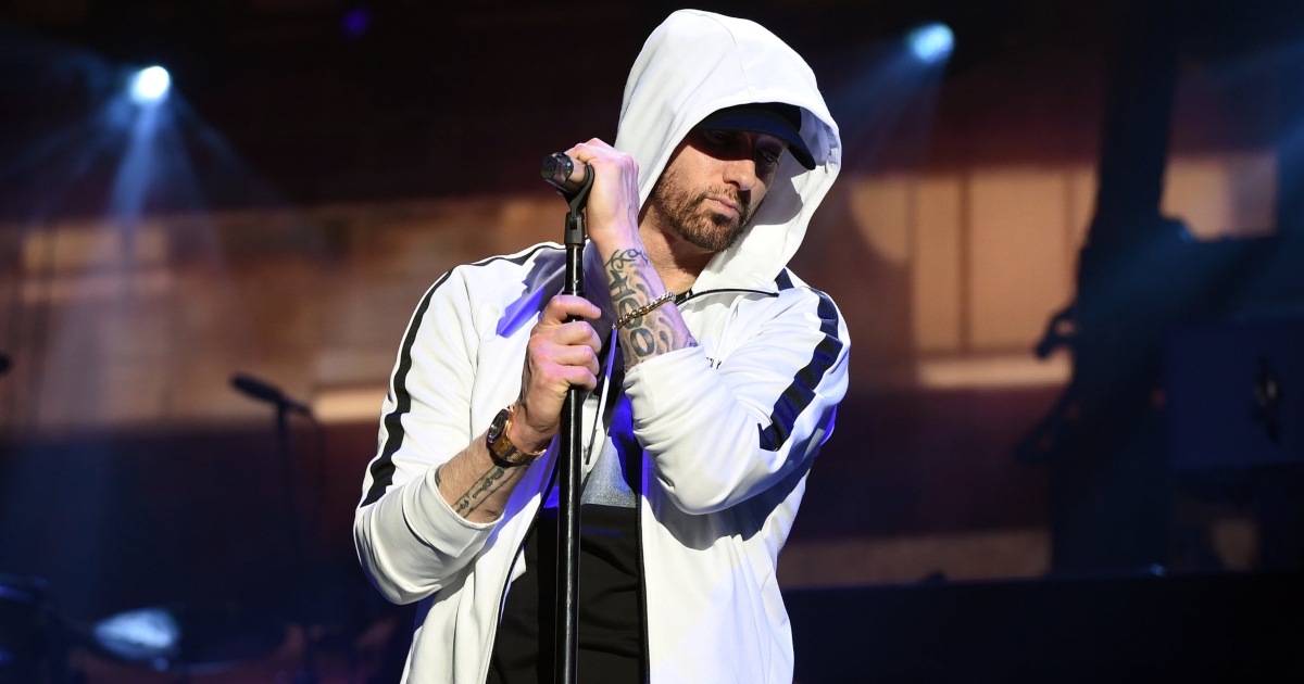 Teoria cospirativa: Eminem sarebbe morto nel 2006 e sostituito da un clone