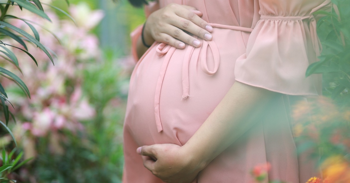 Ha avuto 11 figli da 8 padri diversi: “Mi giudicano, ma ho le mie ragioni” [+VIDEO]