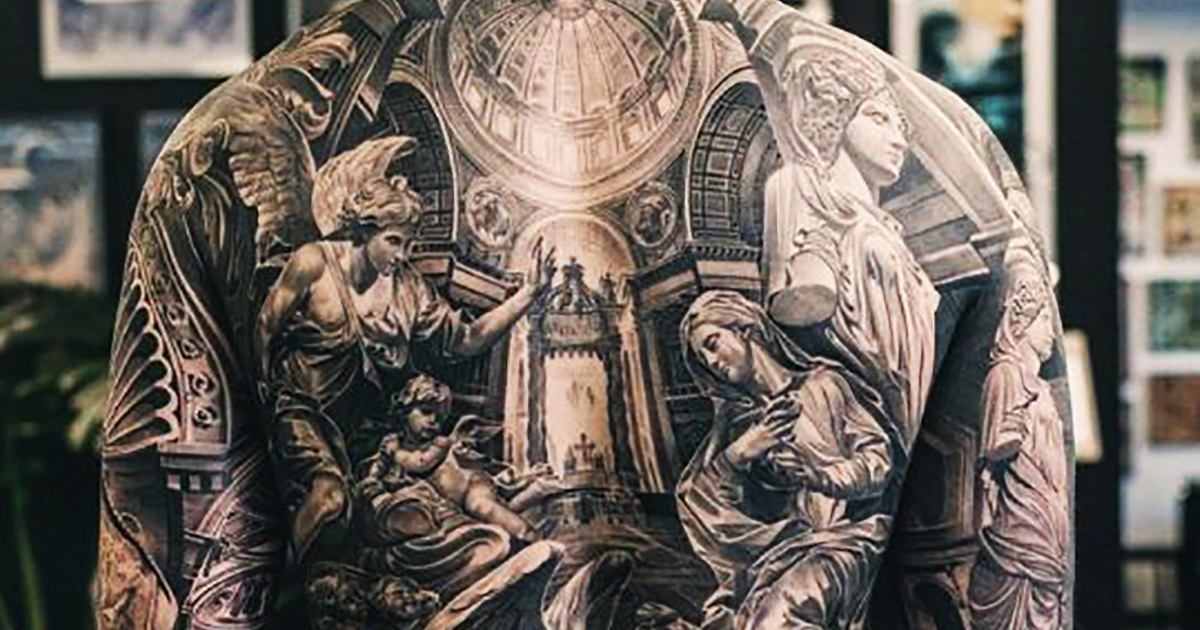 Ruben Langsted e i tatuaggi ispirati alle sculture e architetture classiche