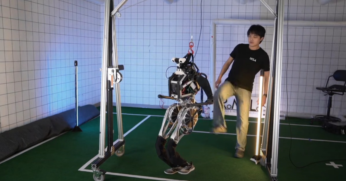Questo robot gioca a calcio meglio di Messi [+VIDEO]