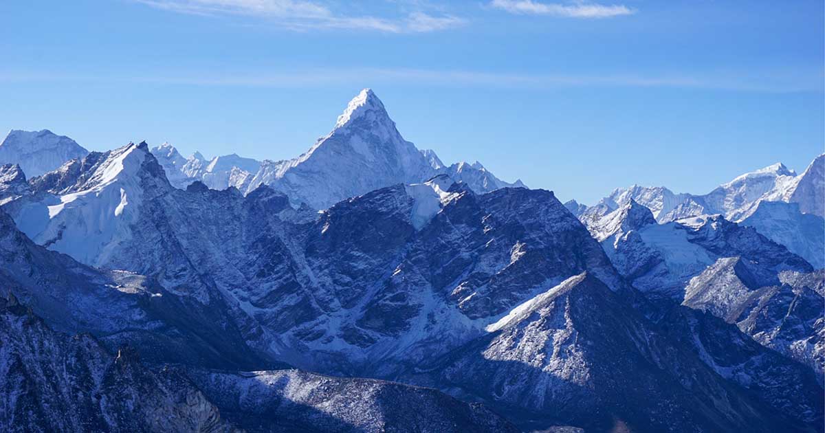 Qual è l’altezza massima che una montagna può raggiungere sulla Terra?