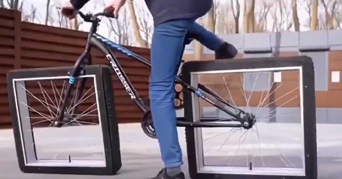 Inventata la bicicletta con le ruote quadrate [+VIDEO]