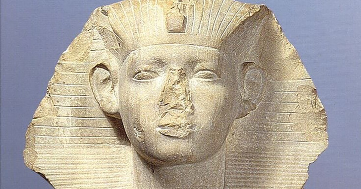 Perché molte statue egizie sono prive di naso?
