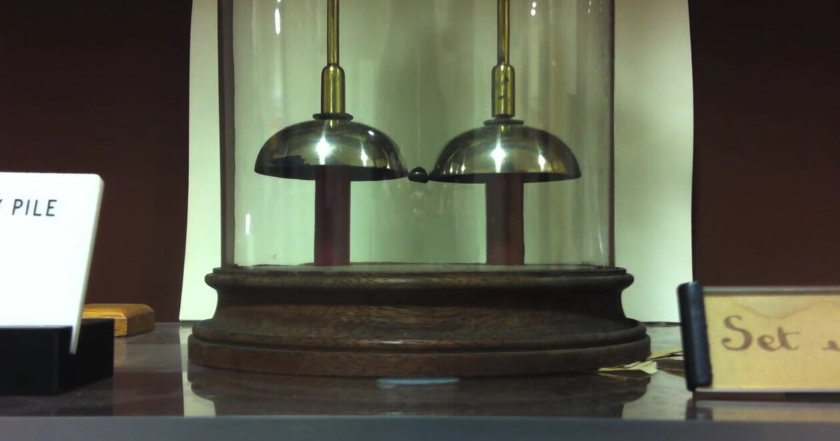 Il mistero del campanello elettrico di Oxford, la batteria funziona dal 1840
