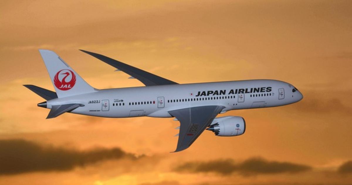 Niente vestiti per chi vola in Giappone: questa compagnia aerea li affitta