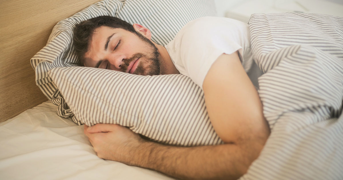 La migliore posizione per dormire bene secondo la scienza