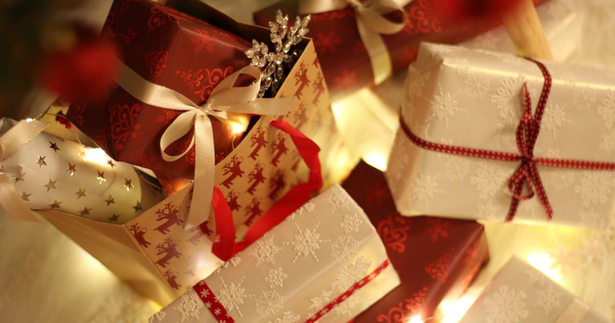 Natale, il 40% degli italiani si prepara con addobbi e regali già a novembre