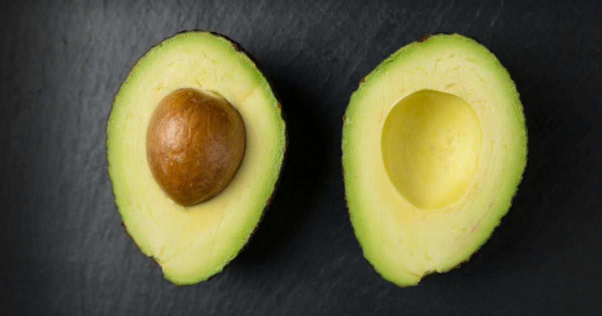 Svela il trucco per allungare la vita agli avocado: ecco come risparmiare