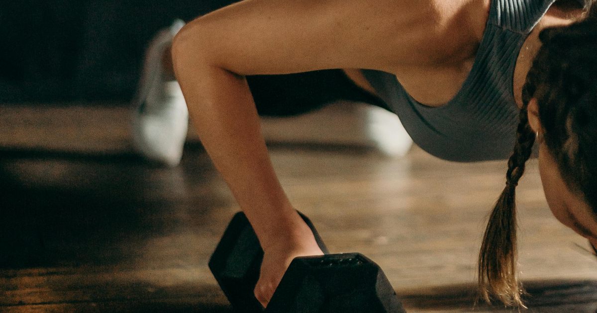 Imprenditore paga i dipendenti per andare in palestra