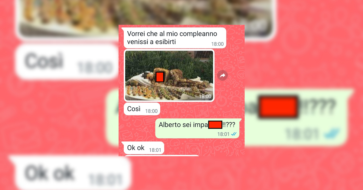 La donna ricoperta di cioccolato