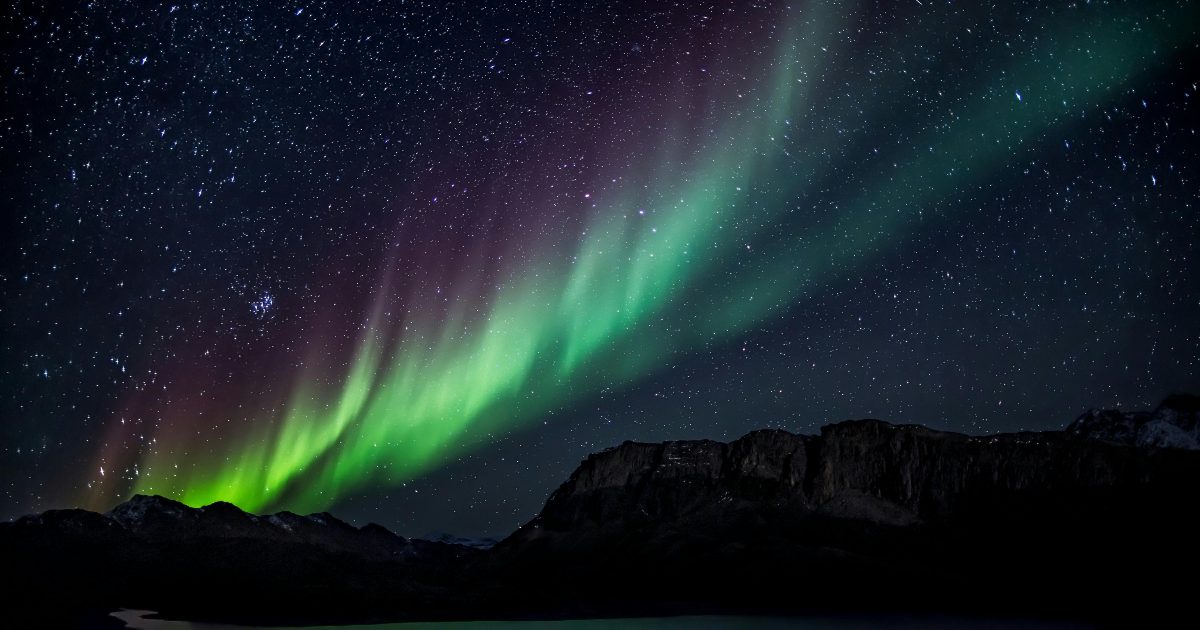Svelati per la prima volta i veri colori dell’aurora boreale