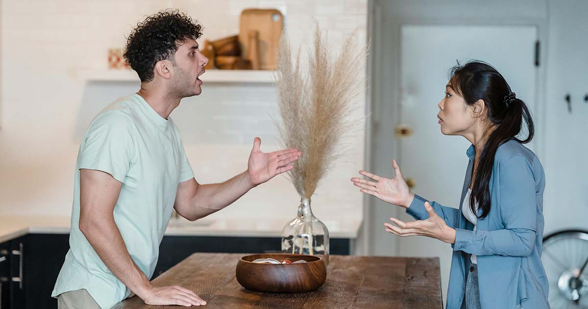 La tua relazione scricchiola? Ecco i segnali da tenere sotto controllo