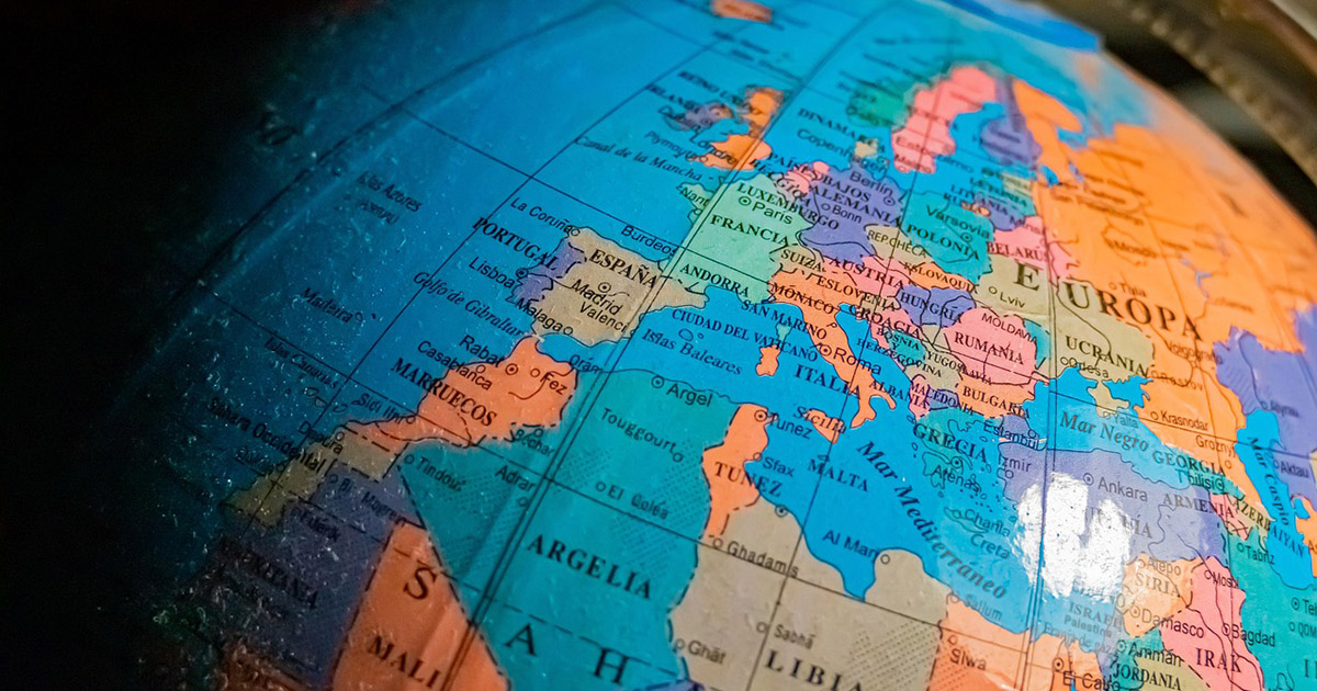 Perché il Nord è posizionato “in alto” sulle mappe?