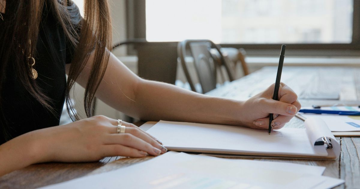 No, i cervelli dei mancini e dei destrimani non sono uguali