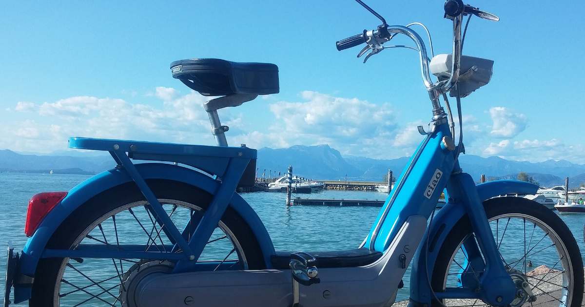 La chiamano che hanno ritrovato il suo Ciao a Crotone: glielo avevano rubato a Monza nel 1993