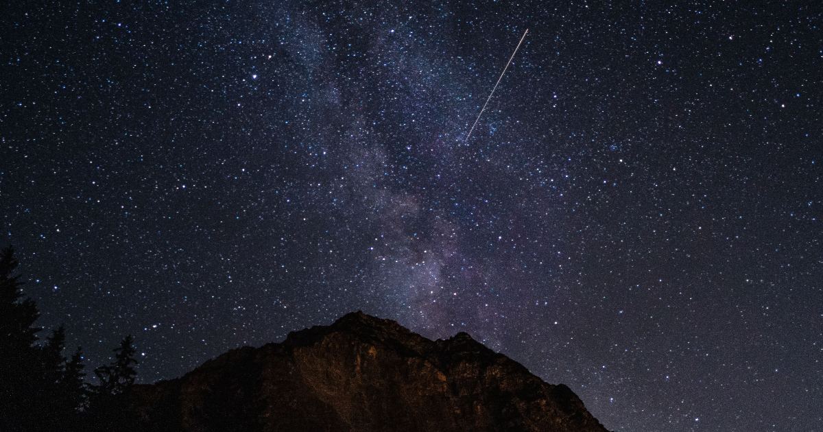 Bagno di stelle: la nuova terapia notturna a costo zero che cancella lo stress in dieci minuti
