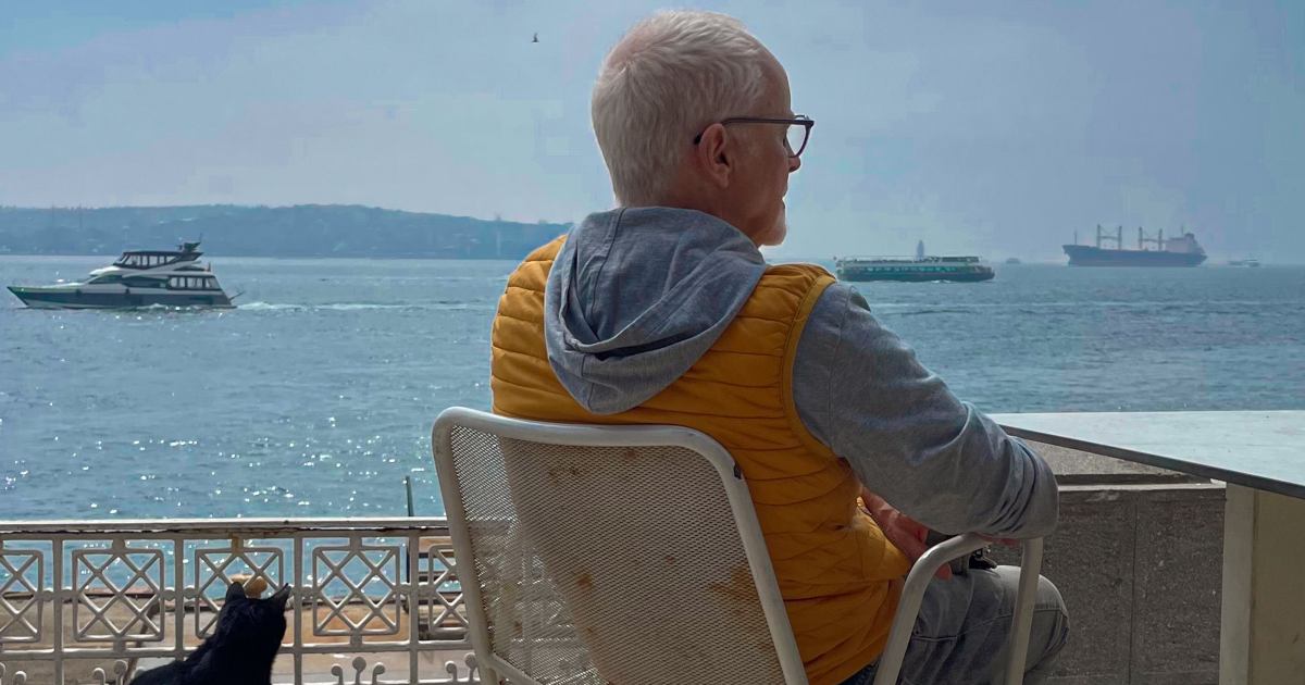 Blue mind theory: perché guardare il mare fa stare meglio (e salva il cervello dallo stress)