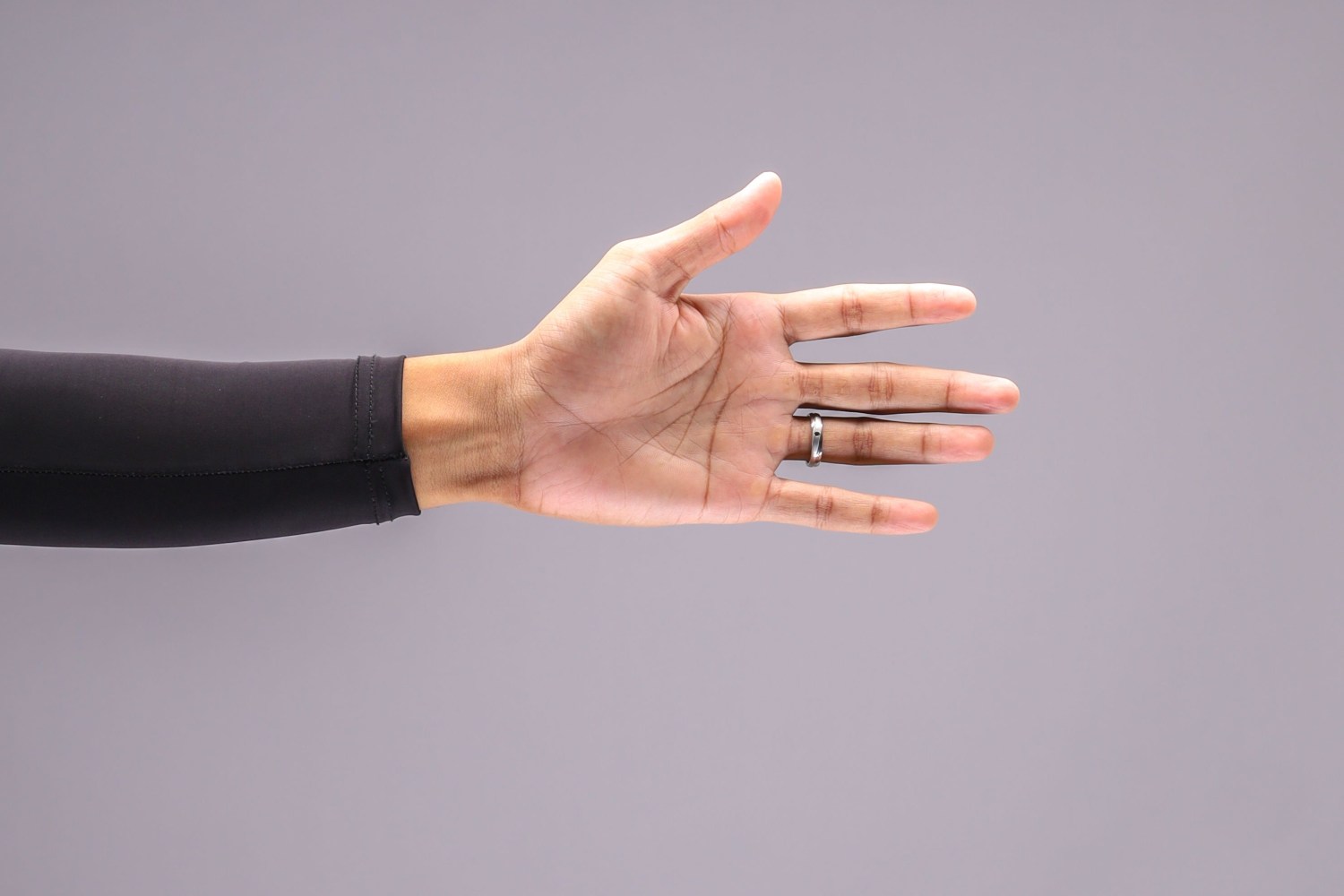 Anatomia di una mano imperfetta: perché le dita non sono tutte uguali (e a cosa serve)